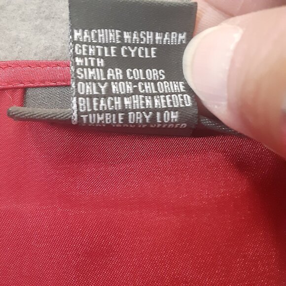 Notations Womans Top 3XL Sleeveless Cranberry Color Scoop Neck Holiday Party - Picture 7 of 8